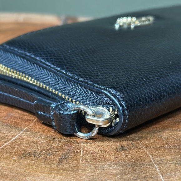 COACH Crossgrain Leather Zip Around Small Wallet/Wristlet - Picture 6 of 12